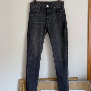BDG Twig High Rise Black Ankle Jeans